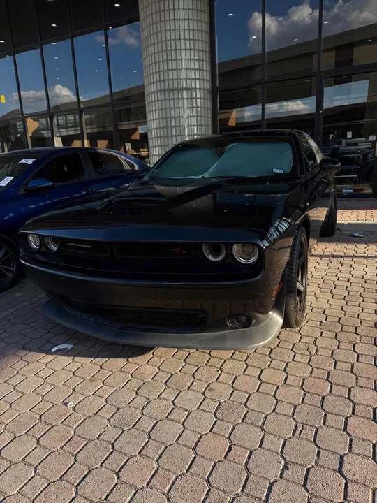 2019 Dodge Challenger 3rd Gen - Image 4 of 10
