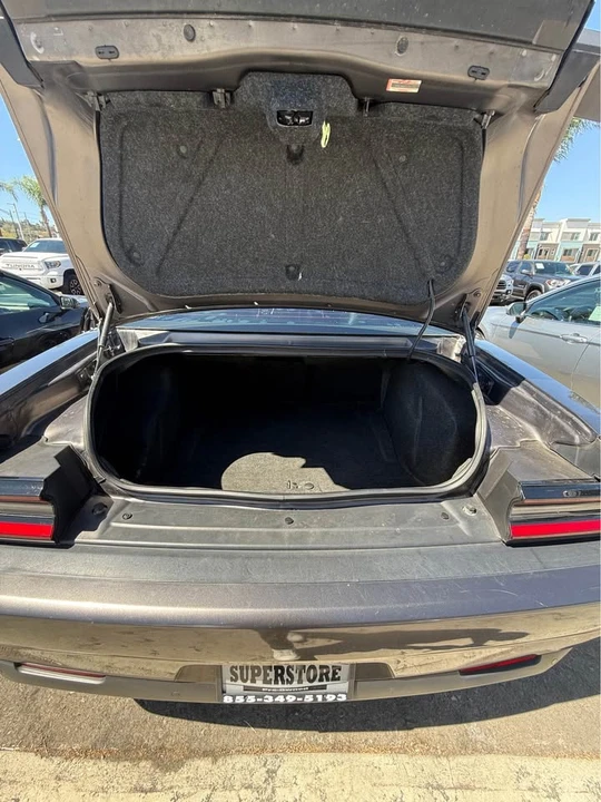 2019 Dodge Challenger 3rd Gen - Image 5 of 13