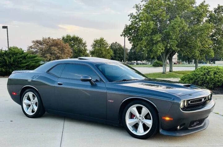 2019 Dodge Challenger 3rd Gen - Image 2 of 18