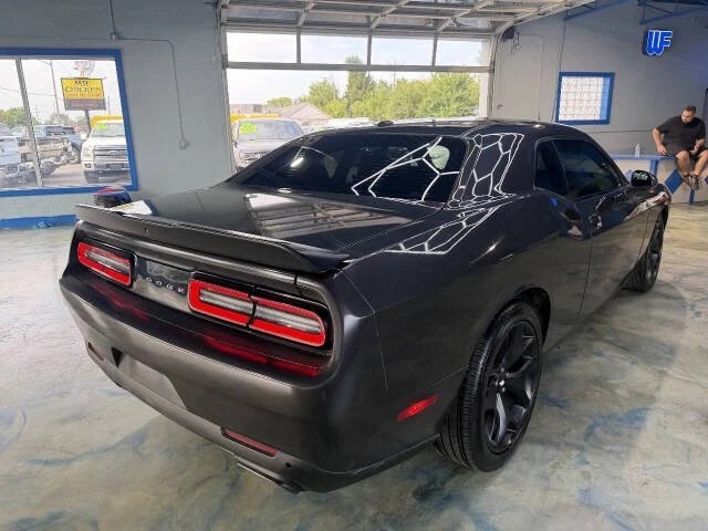 2019 Dodge Challenger 3rd Gen - Image 13 of 14
