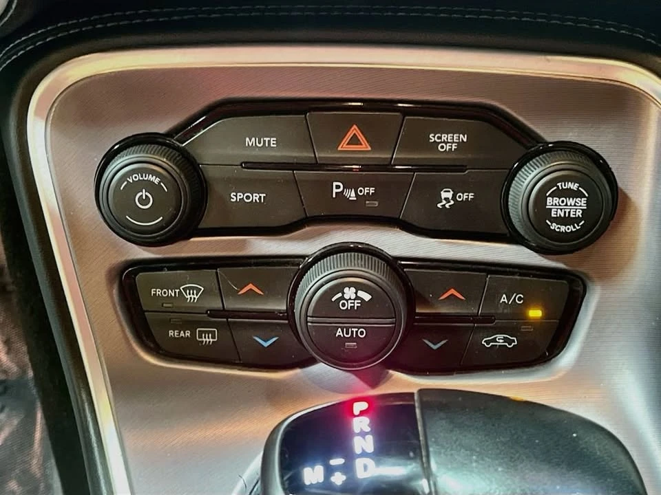 2019 Dodge Challenger 3rd Gen - Image 15 of 20