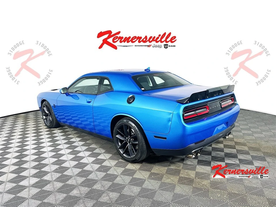 2019 Dodge Challenger SRT8 & 392 3rd Gen - Image 5 of 21