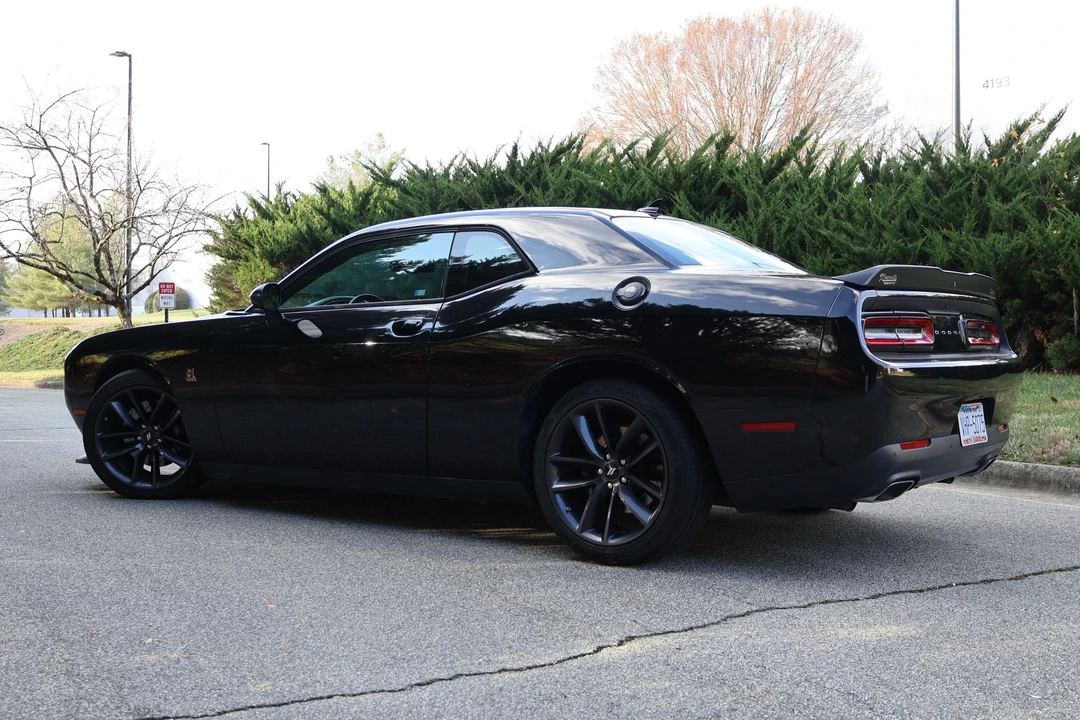 2019 Dodge Challenger SRT8 & 392 3rd Gen - Image 9 of 31