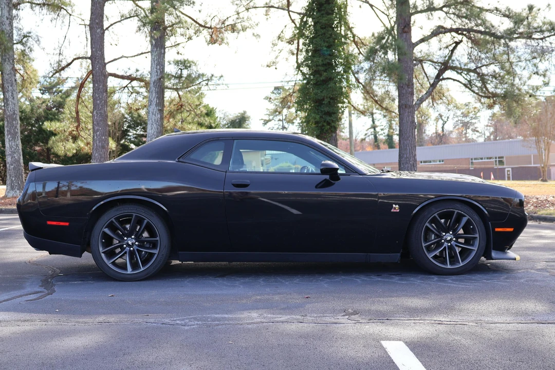 2019 Dodge Challenger SRT8 & 392 3rd Gen - Image 3 of 31