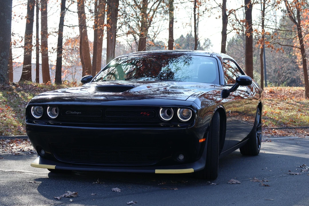 2019 Dodge Challenger SRT8 & 392 3rd Gen - Image 8 of 31