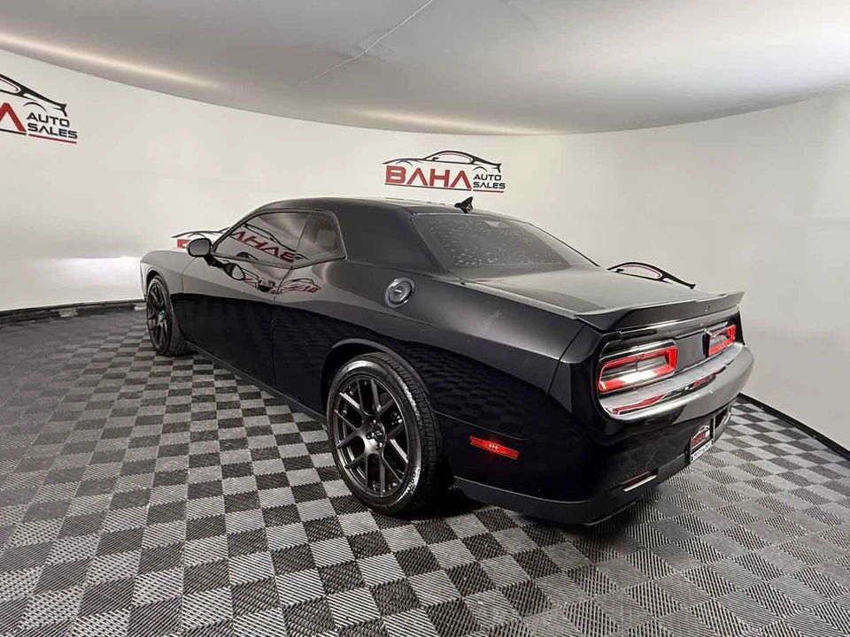 2019 Dodge Challenger SRT8 & 392 3rd Gen - Image 8 of 21