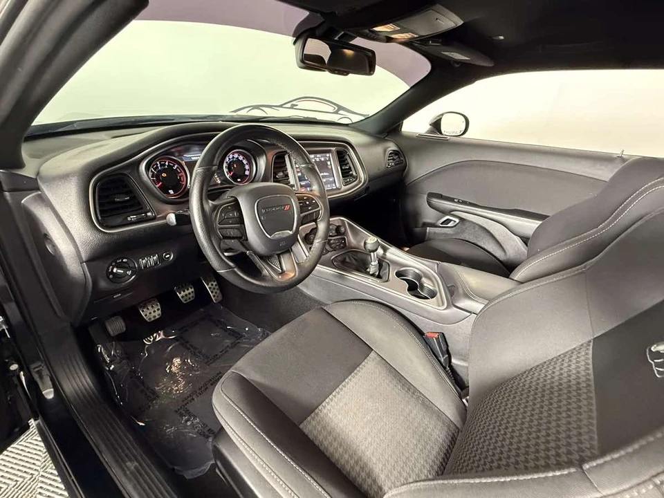 2019 Dodge Challenger SRT8 & 392 3rd Gen - Image 16 of 21