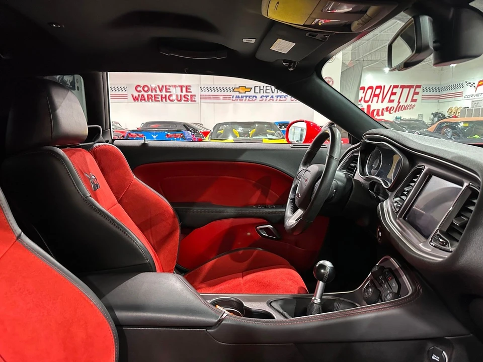 2019 Dodge Challenger SRT8 & 392 3rd Gen - Image 17 of 21