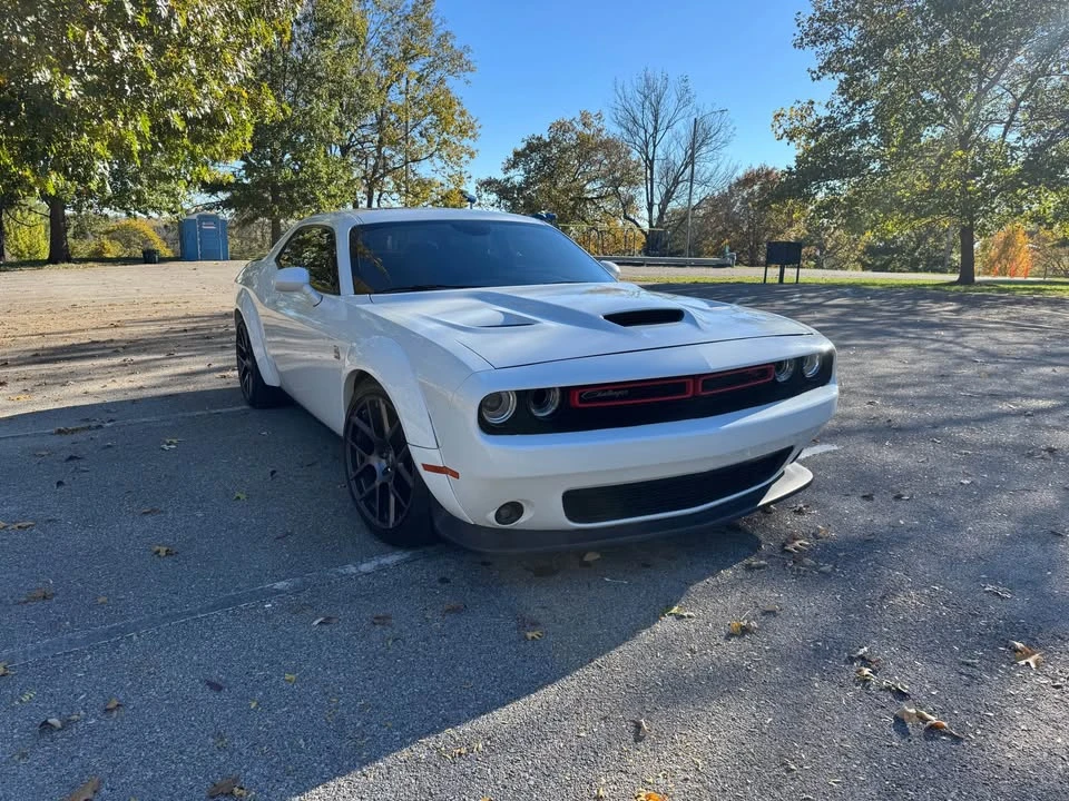 2019 Dodge Challenger SRT8 & 392 3rd Gen - Image 4 of 8