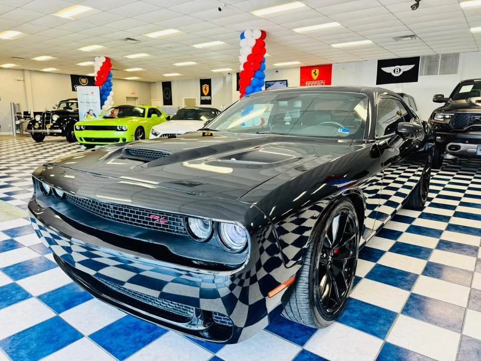 2019 Dodge Challenger SRT8 & 392 3rd Gen - Image 3 of 20