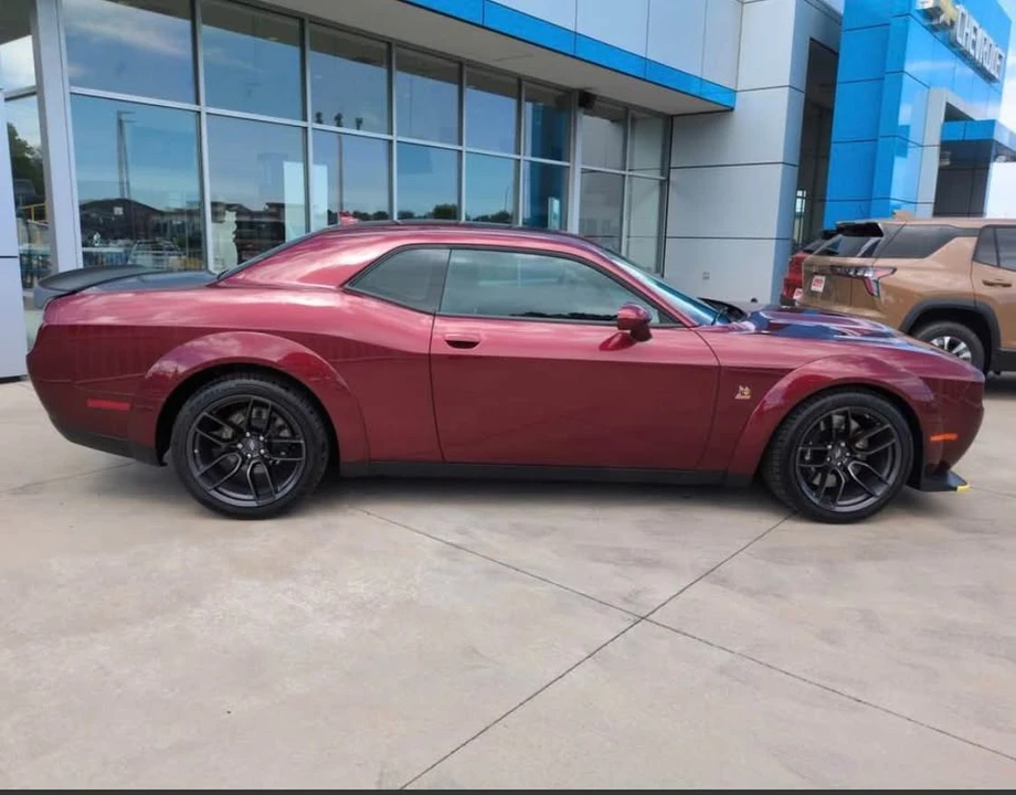 2019 Dodge Challenger SRT8 & 392 3rd Gen - Image 4 of 16