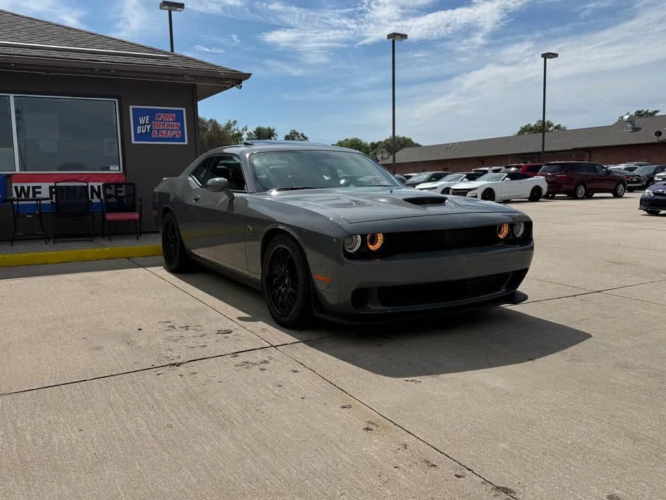 2019 Dodge Challenger SRT8 & 392 3rd Gen - Image 2 of 17