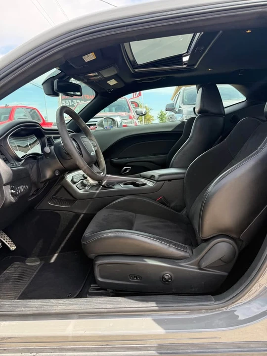 2019 Dodge Challenger SRT8 & 392 3rd Gen - Image 9 of 17
