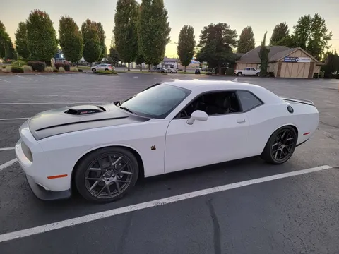 2019 Dodge Challenger R/T Scat Pack Shaker