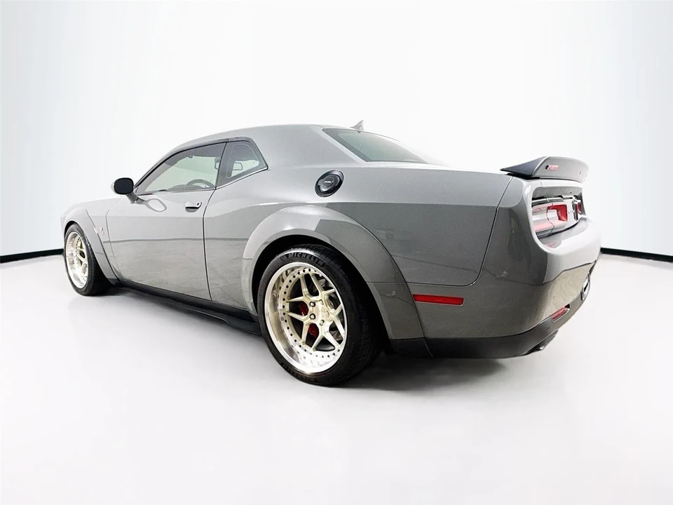 2019 Dodge Challenger SRT8 & 392 3rd Gen - Image 5 of 21