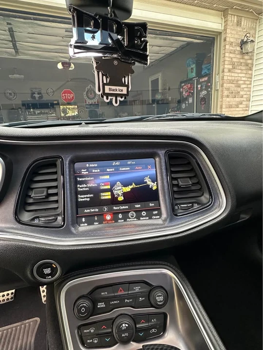2019 Dodge Challenger SRT8 & 392 3rd Gen - Image 9 of 11