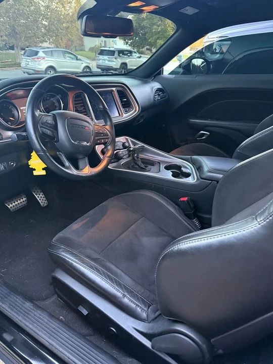 2019 Dodge Challenger SRT8 & 392 3rd Gen - Image 5 of 5