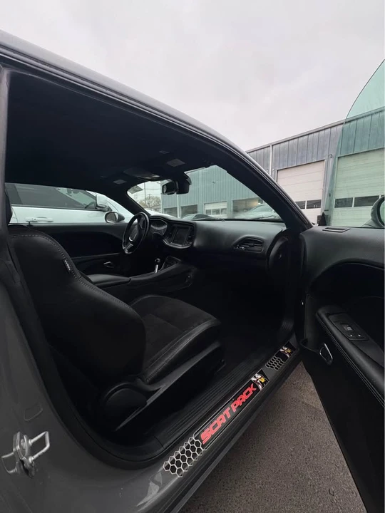 2019 Dodge Challenger SRT8 & 392 3rd Gen - Image 4 of 6