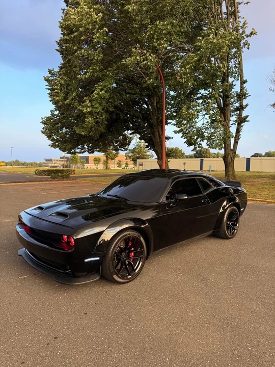 2019 Dodge Challenger SRT8 & 392 3rd Gen - Image 9 of 18