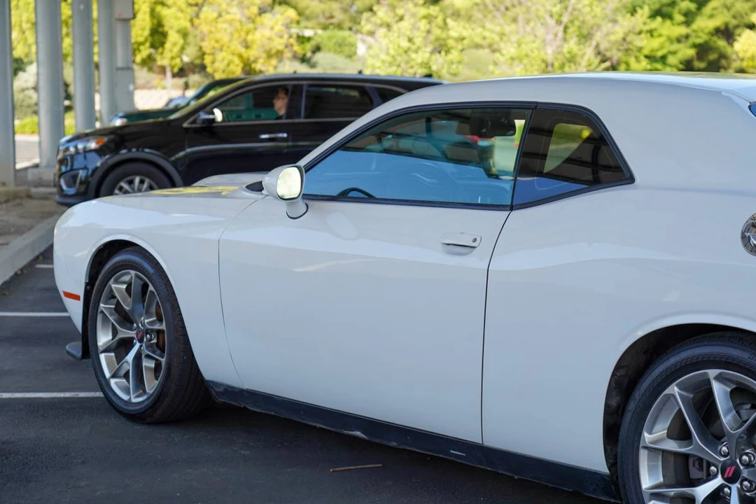 2019 Dodge Challenger 3rd Gen - Image 16 of 24