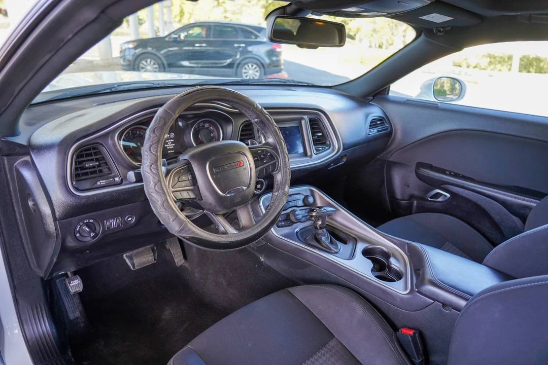 2019 Dodge Challenger 3rd Gen - Image 19 of 24