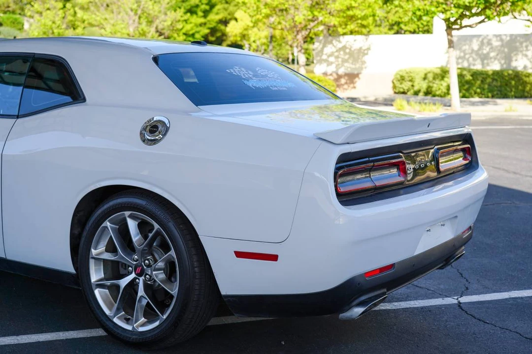 2019 Dodge Challenger 3rd Gen - Image 15 of 24