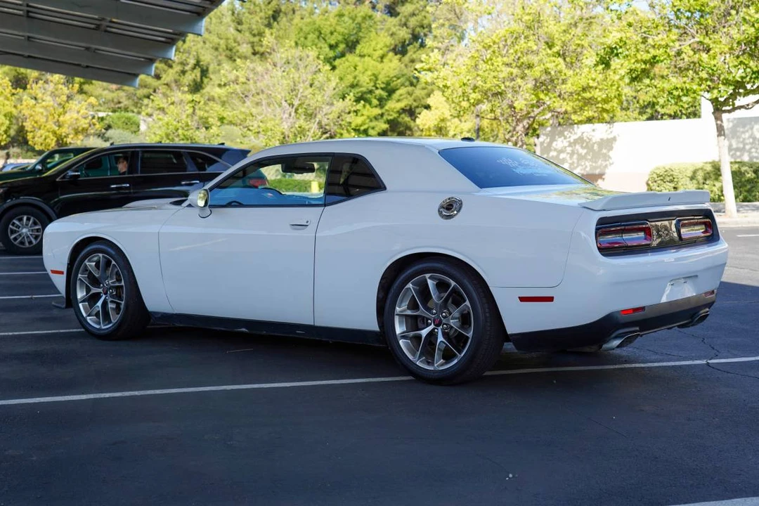 2019 Dodge Challenger 3rd Gen - Image 5 of 24