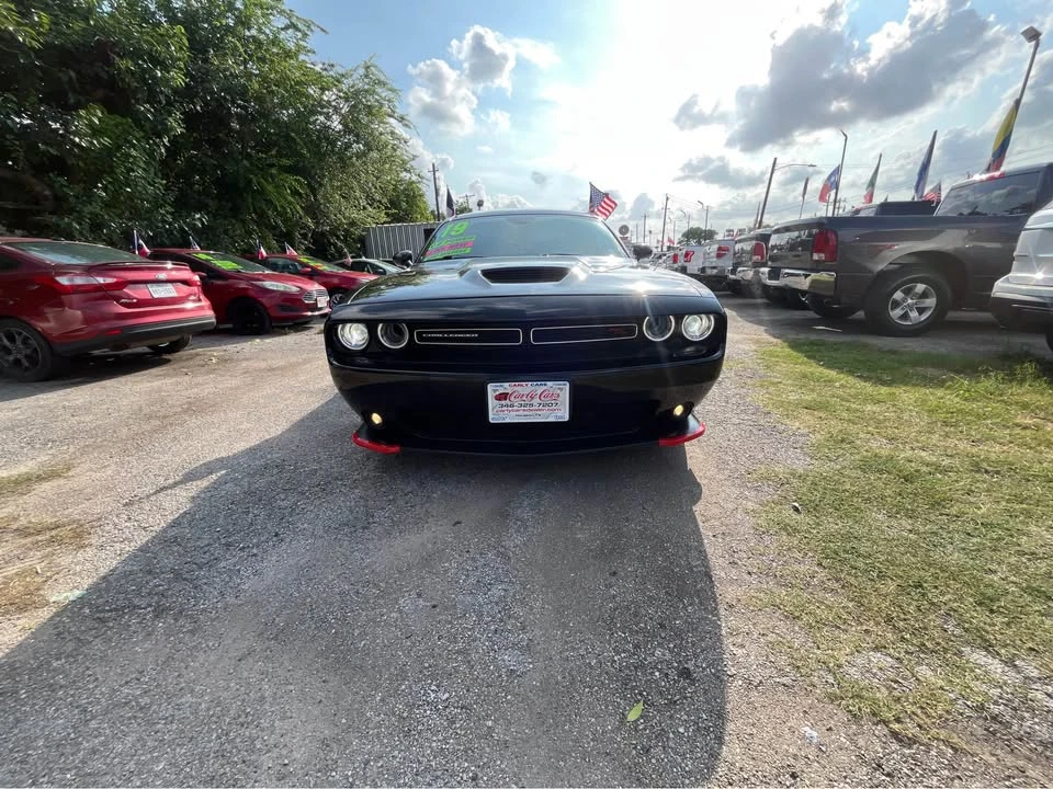 2019 Dodge Challenger 3rd Gen - Image 11 of 16