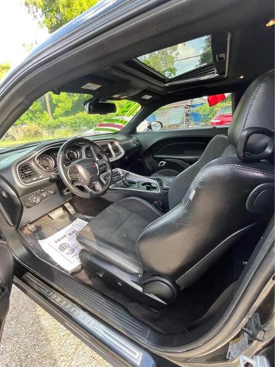 2019 Dodge Challenger 3rd Gen - Image 12 of 16