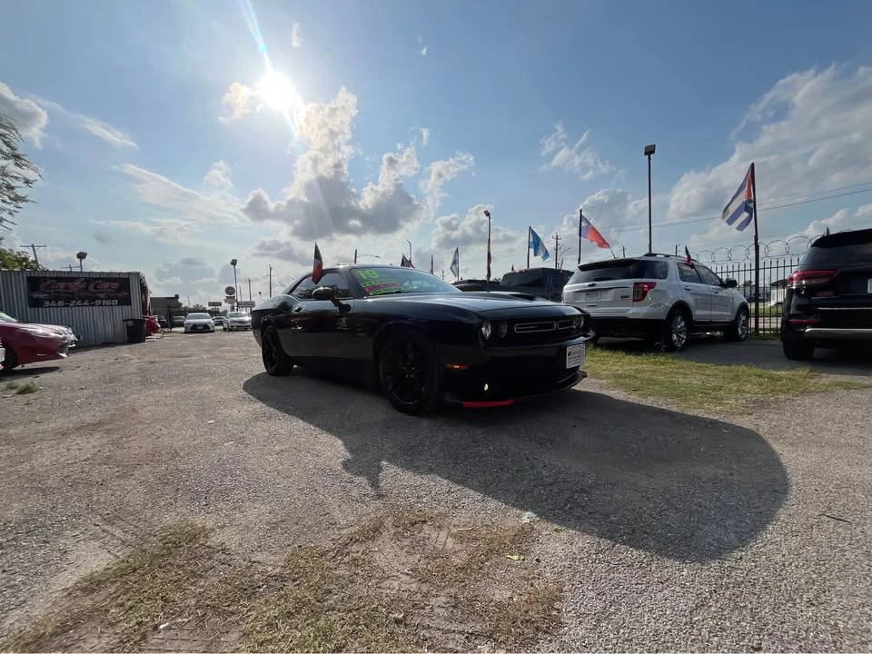 2019 Dodge Challenger 3rd Gen - Image 9 of 16