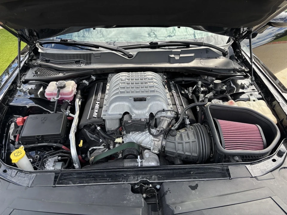 2019 Dodge Challenger SRT Hellcat 3rd Gen - Image 4 of 13