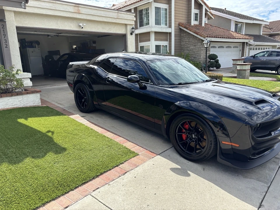 2019 Dodge Challenger SRT Hellcat 3rd Gen - Image 3 of 13