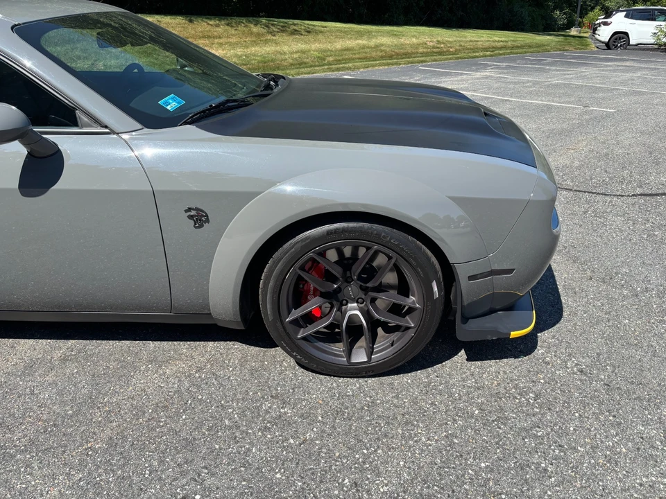 2019 Dodge Challenger SRT Hellcat 3rd Gen - Image 10 of 31