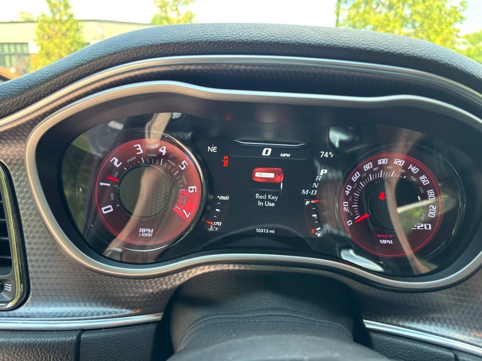 2019 Dodge Challenger SRT Hellcat 3rd Gen - Image 22 of 31
