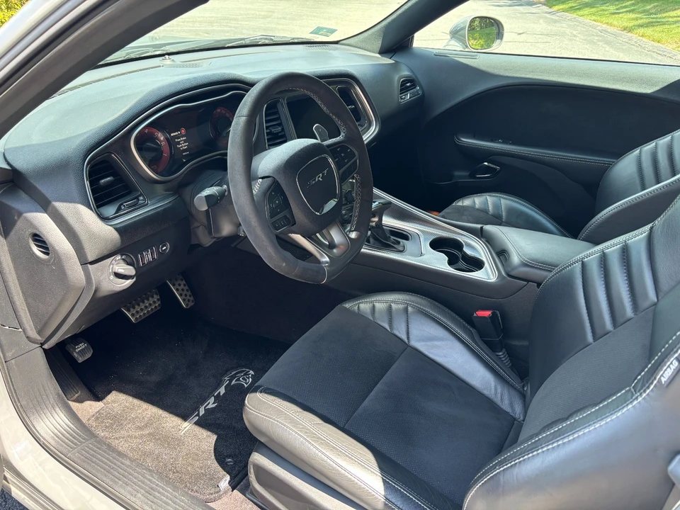 2019 Dodge Challenger SRT Hellcat 3rd Gen - Image 19 of 31