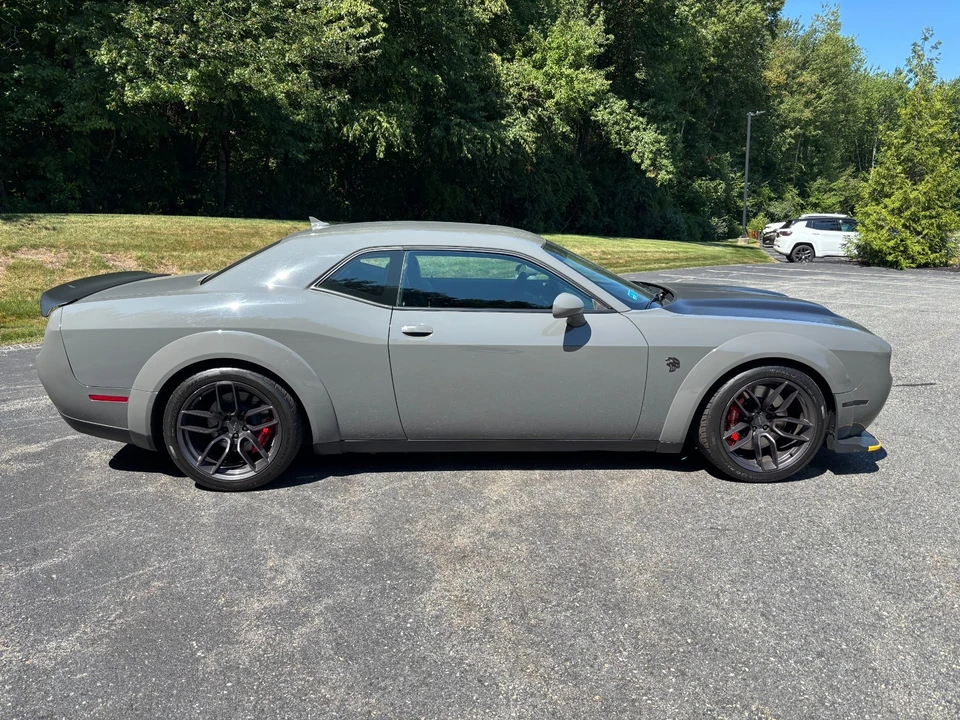 2019 Dodge Challenger SRT Hellcat 3rd Gen - Image 6 of 31