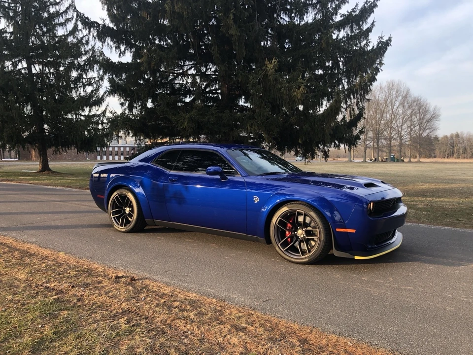 2019 Dodge Challenger SRT Hellcat 3rd Gen - Image 12 of 19