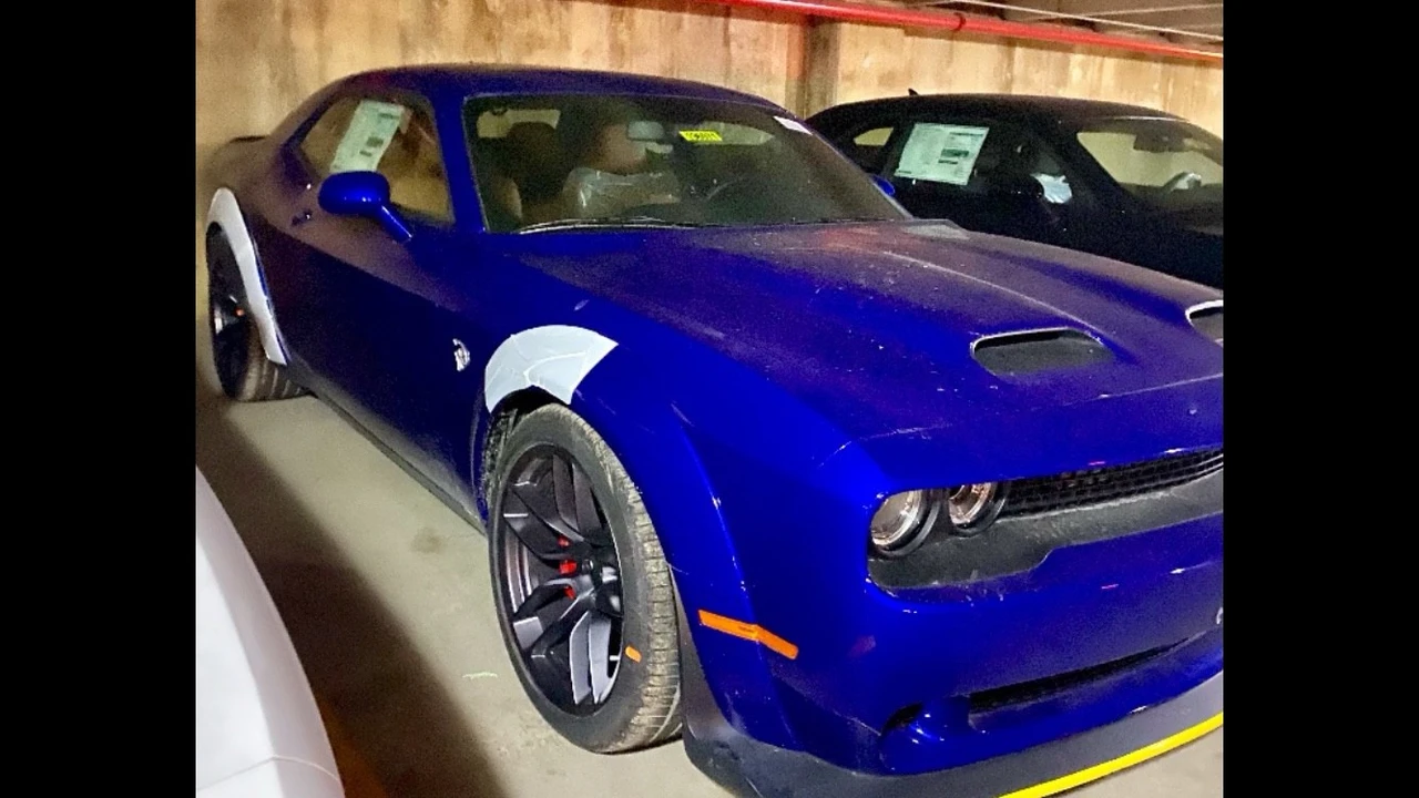 2019 Dodge Challenger SRT Hellcat 3rd Gen - Image 13 of 19