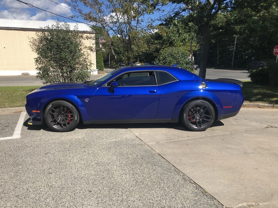 2019 Dodge Challenger SRT Hellcat 3rd Gen - Image 9 of 19