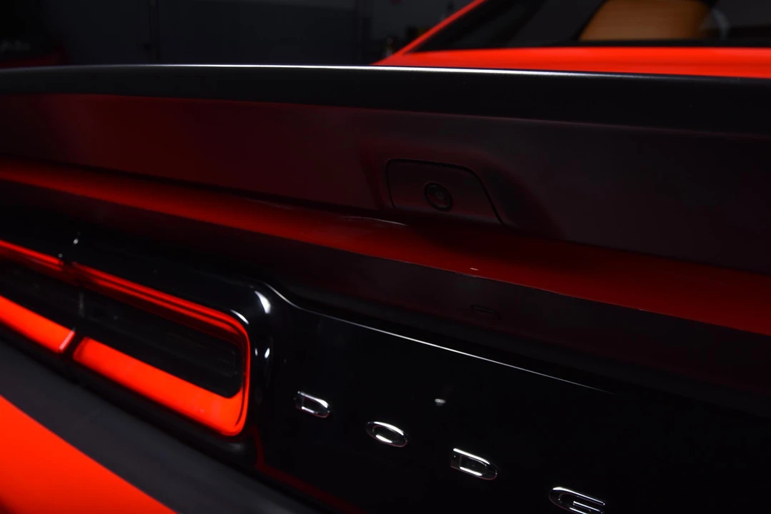 2019 Dodge Challenger SRT Hellcat 3rd Gen - Image 27 of 31