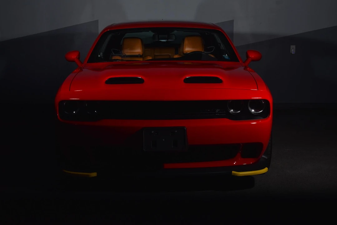 2019 Dodge Challenger SRT Hellcat 3rd Gen - Image 9 of 31