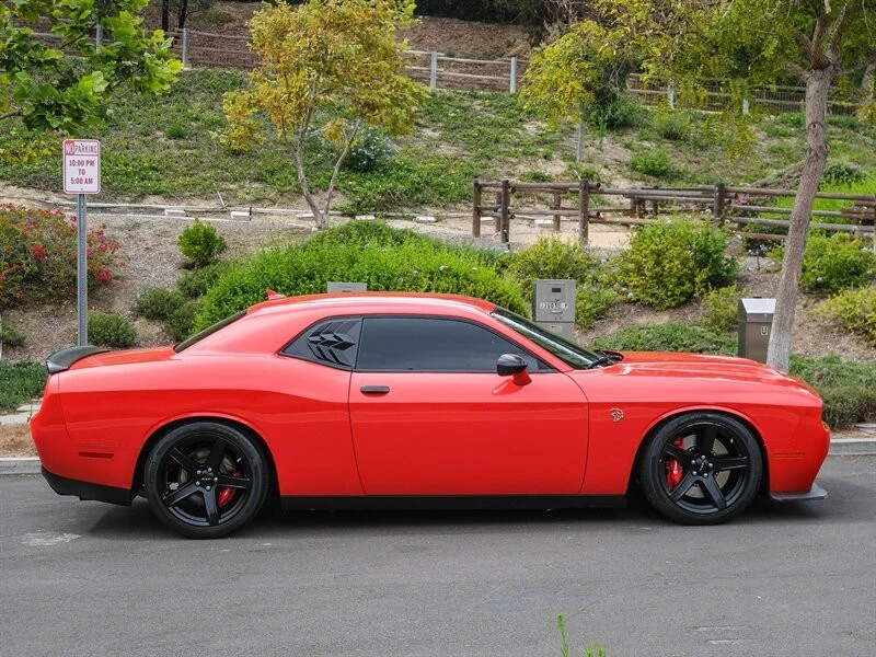 2019 Dodge Challenger SRT Hellcat 3rd Gen - Image 5 of 21