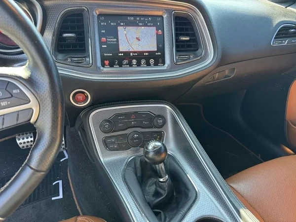 2019 Dodge Challenger SRT Hellcat 3rd Gen - Image 17 of 19