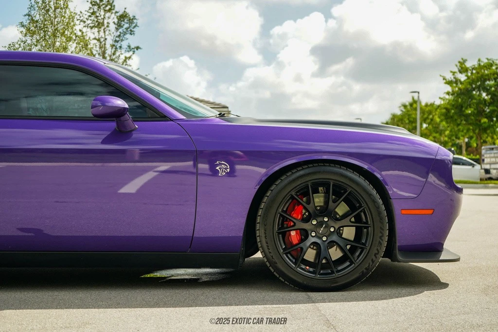 2019 Dodge Challenger SRT Hellcat 3rd Gen - Image 11 of 12