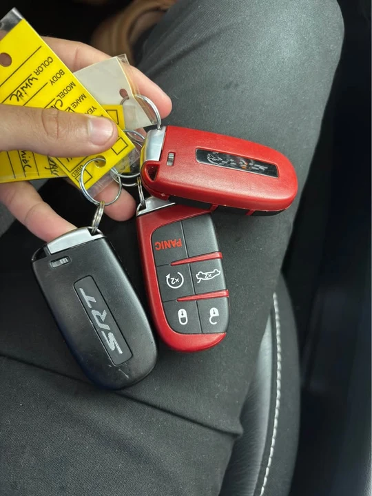 2019 Dodge Challenger SRT Hellcat 3rd Gen - Image 15 of 16