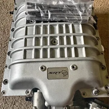 Dodge Challenger SRT Hellcat Supercharger