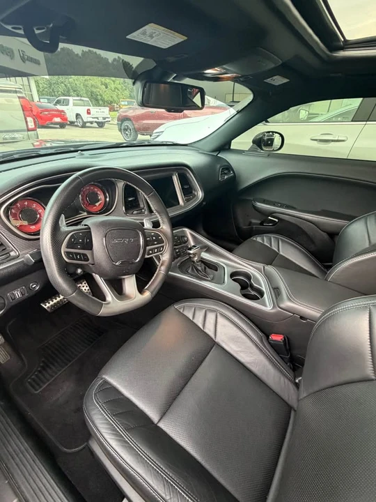 2019 Dodge Challenger SRT Hellcat 3rd Gen - Image 10 of 12