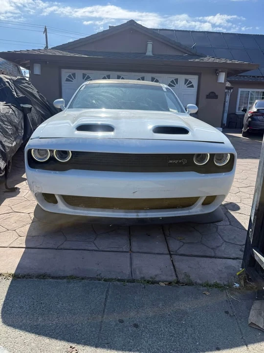 2019 Dodge Challenger SRT Hellcat 3rd Gen - Image 4 of 7