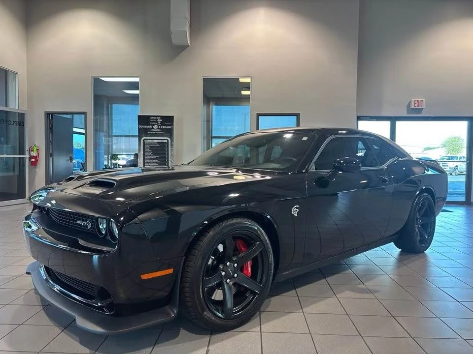 2019 Dodge Challenger SRT Hellcat 3rd Gen - Image 2 of 13