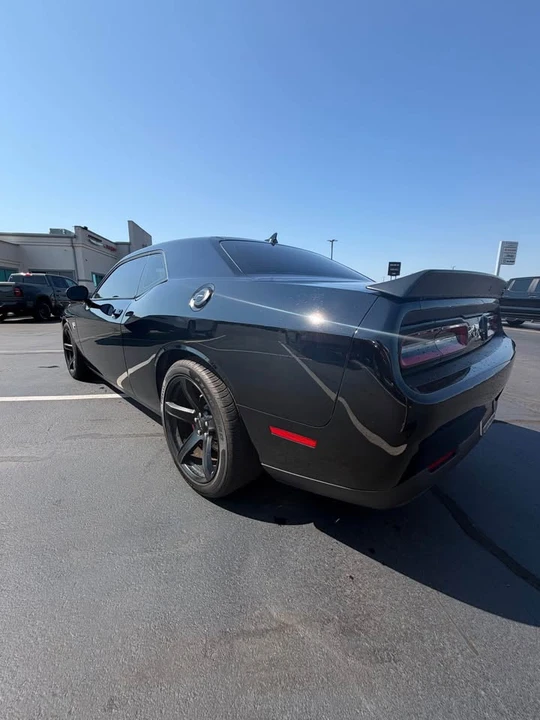 2019 Dodge Challenger SRT Hellcat 3rd Gen - Image 4 of 9